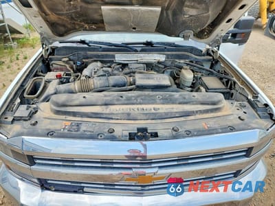 Zdjęcie 11 z 12 samochodu: 2017 CHEVROLET SILVERADO K3500 VIN:1GC4KYEYXHF233773 - miniatura
