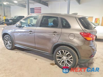 Drugie zdjęcie samochodu z przodu: 2018 MITSUBISHI OUTLANDER SPORT ES VIN:JA4AP3AU2JU025005 - miniatura