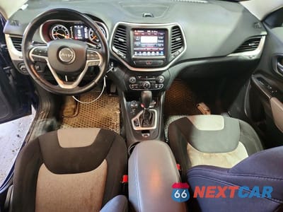 Zdjęcie 8 z 13 samochodu: 2014 JEEP CHEROKEE LATITUDE VIN:1C4PJMCB3EW140256 - miniatura