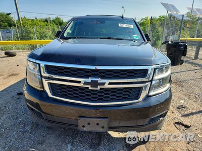 Piąte zdjęcie samochodu w środku: 2020 CHEVROLET SUBURBAN K1500 LT VIN:1GNSKHKC6LR136598 - miniatura