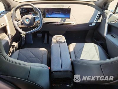 Zdjęcie 8 z 13 samochodu: 2026 BMW IX XDRIVE45 VIN:WB543CF02TCX33439 - miniatura