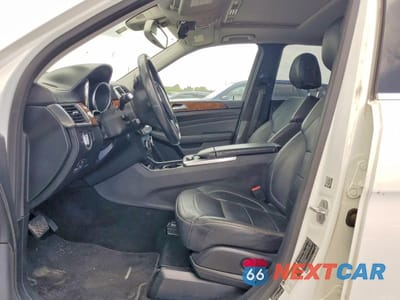 Zdjęcie 7 z 12 samochodu: 2014 MERCEDES-BENZ ML 550 4MATIC VIN:4JGDA7DB3EA374862 - miniatura