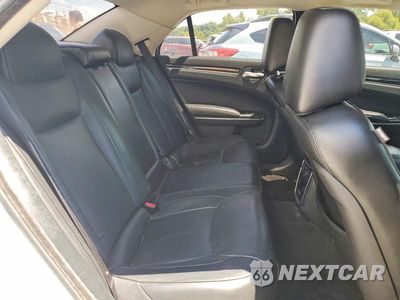 Zdjęcie 10 z 12 samochodu: 2018 CHRYSLER 300 LIMITED VIN:2C3CCAEG5JH145844 - miniatura