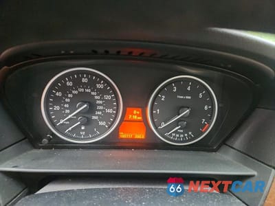 Zdjęcie 9 z 12 samochodu: 2010 BMW 535 XI VIN:WBANV9C52AC391930 - miniatura