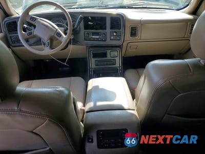 Zdjęcie 8 z 14 samochodu: 2006 GMC YUKON DENALI VIN:1GKEK63U16J134735 - miniatura