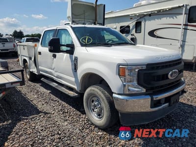 Czwarte zdjęcie samochodu z boku: 2022 FORD F350 SUPER DUTY VIN:1FD8W3B65NEG06727 - miniatura