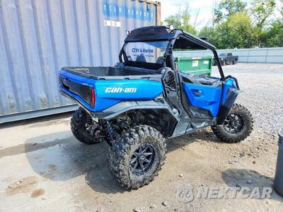Czwarte zdjęcie samochodu z boku: 2023 CAN-AM COMMANDER UTILITY VEHICLE VIN:3JBAKAX49PK000159 - miniatura