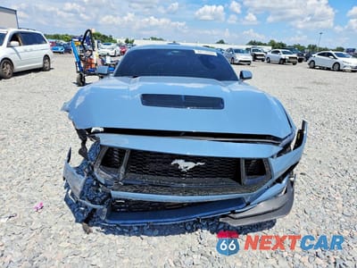 Piąte zdjęcie samochodu w środku: 2026 FORD MUSTANG GT VIN:1FA6P8CF1T5405608 - miniatura