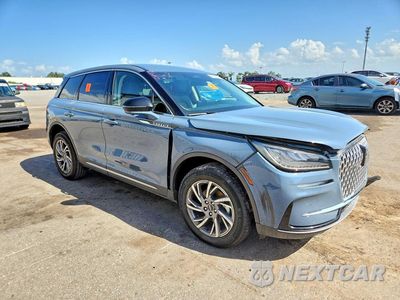 Czwarte zdjęcie samochodu z boku: 2024 LINCOLN CORSAIR VIN:5LMCJ1CA4RUL23941 - miniatura