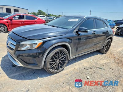 2015 MERCEDES-BENZ GLA 250 WDCTG4EB2FJ128473 - główne zdjęcie licytacji z USA - miniatura