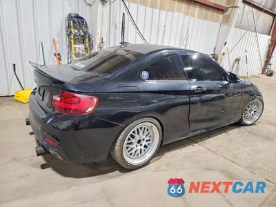Trzecie zdjęcie samochodu z tyłu: 2016 BMW M235XI VIN:WBA1J9C52GV696397 - miniatura