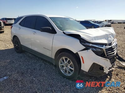Czwarte zdjęcie samochodu z boku: 2022 CHEVROLET EQUINOX LS VIN:3GNAXHEV4NS163583 - miniatura