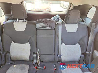 Zdjęcie 10 z 13 samochodu: 2014 JEEP CHEROKEE LATITUDE VIN:1C4PJLCS6EW115720 - miniatura