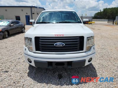 Piąte zdjęcie samochodu w środku: 2010 FORD F150 SUPER CAB VIN:1FTEX1C82AKE57195 - miniatura