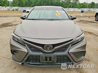Piąte zdjęcie samochodu w środku: 2022 TOYOTA CAMRY SE VIN:4T1G11AK8NU682400 - miniatura