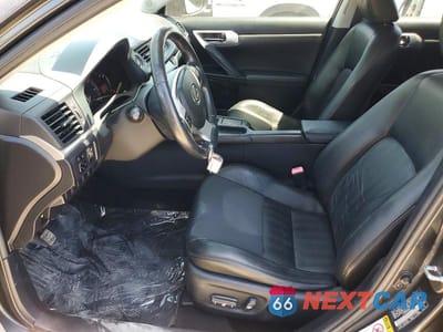 Zdjęcie 7 z 12 samochodu: 2011 LEXUS CT 200 VIN:JTHKD5BH8B2016207 - miniatura
