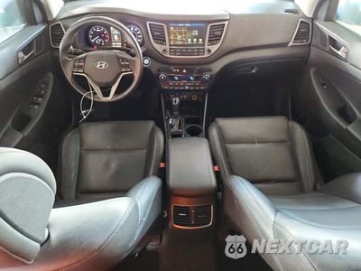 Zdjęcie 8 z 12 samochodu: 2016 HYUNDAI TUCSON LIMITED VIN:KM8J3CA24GU174245 - miniatura