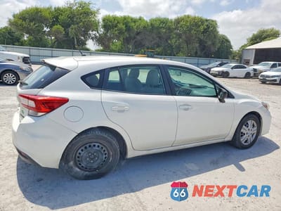 Trzecie zdjęcie samochodu z tyłu: 2019 SUBARU IMPREZA VIN:4S3GTAB6XK3726365 - miniatura