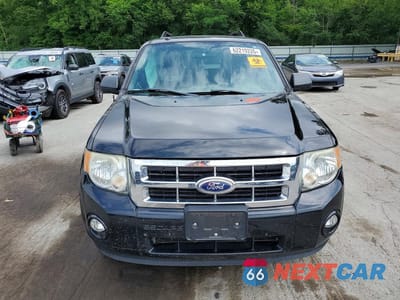 Piąte zdjęcie samochodu w środku: 2010 FORD ESCAPE XLT VIN:1FMCU0D75AKD06508 - miniatura