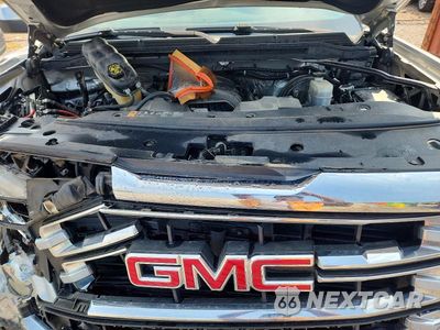Zdjęcie 11 z 12 samochodu: 2017 GMC SIERRA K1500 SLT VIN:3GTU2NEC0HG435295 - miniatura