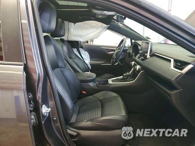Zdjęcie 7 z 13 samochodu: 2020 TOYOTA RAV4 XSE VIN:4T3EWRFV9LU001403 - miniatura