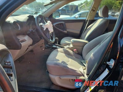Zdjęcie 7 z 13 samochodu: 2008 TOYOTA RAV4 BASE VIN:JTMBD33V985169311 - miniatura