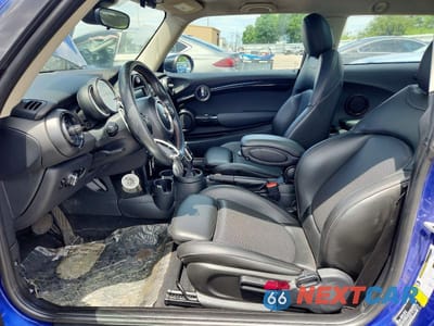 Zdjęcie 7 z 12 samochodu: 2020 MINI COOPER S VIN:WMWXR5C05L2L85607 - miniatura