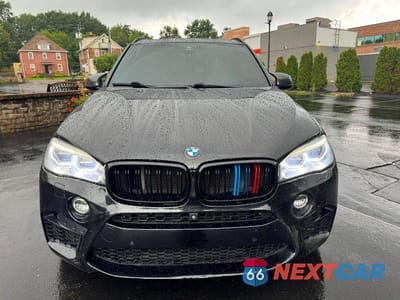 Zdjęcie 6 z 13 samochodu: 2016 BMW X5 M VIN:5YMKT6C52G0R79421 - miniatura
