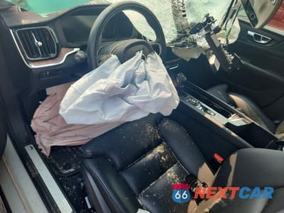 Zdjęcie 8 z 12 samochodu: 2019 VOLVO S60 T5 INSCRIPTION VIN:7JR102FL2KG016861 - miniatura