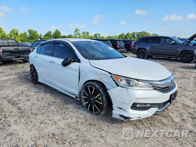 Czwarte zdjęcie samochodu z boku: 2017 HONDA ACCORD SPORT VIN:1HGCR2F50HA130725 - miniatura