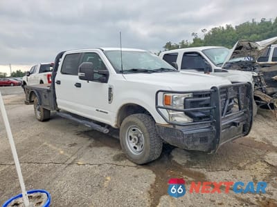 Czwarte zdjęcie samochodu z boku: 2022 FORD F250 SUPER DUTY VIN:1FT8W2BT0NED77345 - miniatura