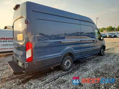 Trzecie zdjęcie samochodu z tyłu: 2020 FORD TRANSIT 250 DELIVERY VAN VIN:1FTBR3X88LKB28295 - miniatura