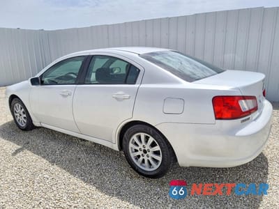 Drugie zdjęcie samochodu z przodu: 2012 MITSUBISHI GALANT FE VIN:4A32B2FF5CE020579 - miniatura