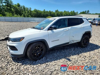 2022 JEEP COMPASS LATITUDE LUX 3C4NJDFB5NT169797 - główne zdjęcie licytacji z USA - miniatura