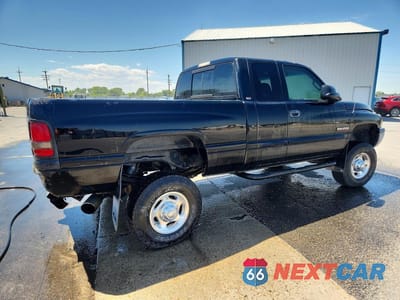 Trzecie zdjęcie samochodu z tyłu: 2002 DODGE RAM 2500 VIN:3B7KF23652M235397 - miniatura