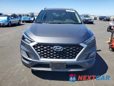 Piąte zdjęcie samochodu w środku: 2019 HYUNDAI TUCSON SPORT VIN:KM8J33AL6KU041147 - miniatura