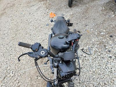 Piąte zdjęcie samochodu w środku: 2019 HARLEY-DAVIDSON XL883 N VIN:1HD4LE213KC420766 - miniatura