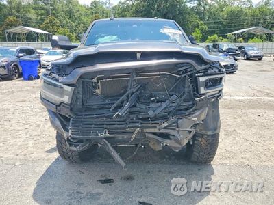 Piąte zdjęcie samochodu w środku: 2020 RAM 2500 LARAMIE VIN:3C6UR5FL1LG244107 - miniatura