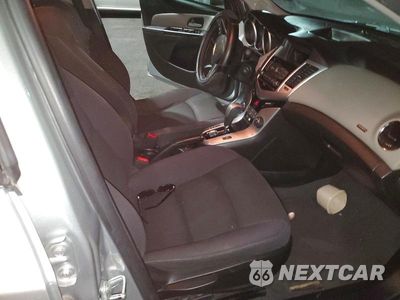 Zdjęcie 13 z 14 samochodu: 2013 CHEVROLET CRUZE LS VIN:1G1PA5SH5D7269841 - miniatura