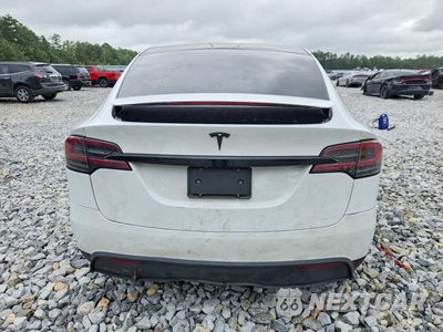 Zdjęcie 6 z 12 samochodu: 2023 TESLA MODEL X VIN:7SAXCDE52PF380233 - miniatura