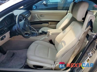 Zdjęcie 7 z 12 samochodu: 2009 BMW 328 I SULEV VIN:WBAWR33539P343430 - miniatura