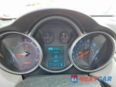 Zdjęcie 9 z 12 samochodu: 2013 CHEVROLET CRUZE LS VIN:1G1PA5SG7D7116224 - miniatura