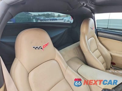 Zdjęcie 10 z 12 samochodu: 2005 CHEVROLET CORVETTE VIN:1G1YY24U155123474 - miniatura