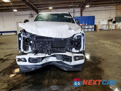 Piąte zdjęcie samochodu w środku: 2025 FORD F350 SUPER DUTY VIN:1FT8W3BM4SEC28883 - miniatura