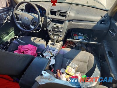 Zdjęcie 8 z 12 samochodu: 2011 FORD FUSION SE VIN:3FAHP0HA6BR211093 - miniatura