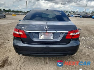 Zdjęcie 6 z 12 samochodu: 2013 MERCEDES-BENZ E 350 VIN:WDDHF5KB7DA666520 - miniatura