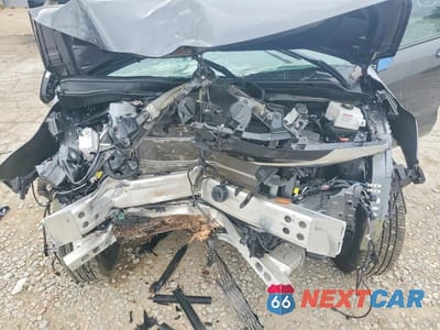 Zdjęcie 12 z 14 samochodu: 2025 TOYOTA SIENNA PLATINUM 7-PASSENGER VIN:5TDESKFC6SS154614 - miniatura