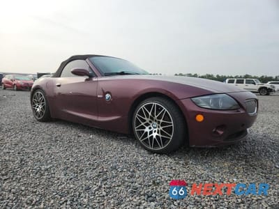 Czwarte zdjęcie samochodu z boku: 2005 BMW Z4 3.0 VIN:4USBT53505LT28278 - miniatura