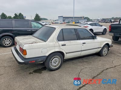 Trzecie zdjęcie samochodu z tyłu: 1986 BMW 325 E AUTOMATIC VIN:WBAAE6409G0704997 - miniatura