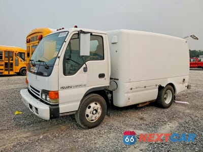 2002 ISUZU NPR JALC4B14727012881 - główne zdjęcie licytacji z USA - miniatura